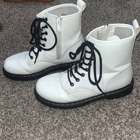 Shein boots size 7.5 - Picture 2 of 6